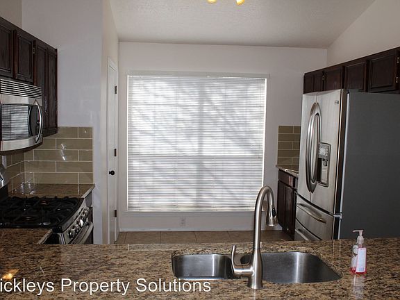 4th image of 8019 Stonecreek Ave NW