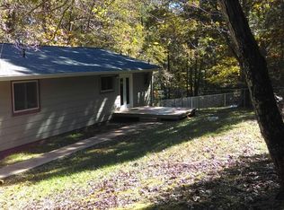 310 Buff Creek Dr, Hardy, VA 24101