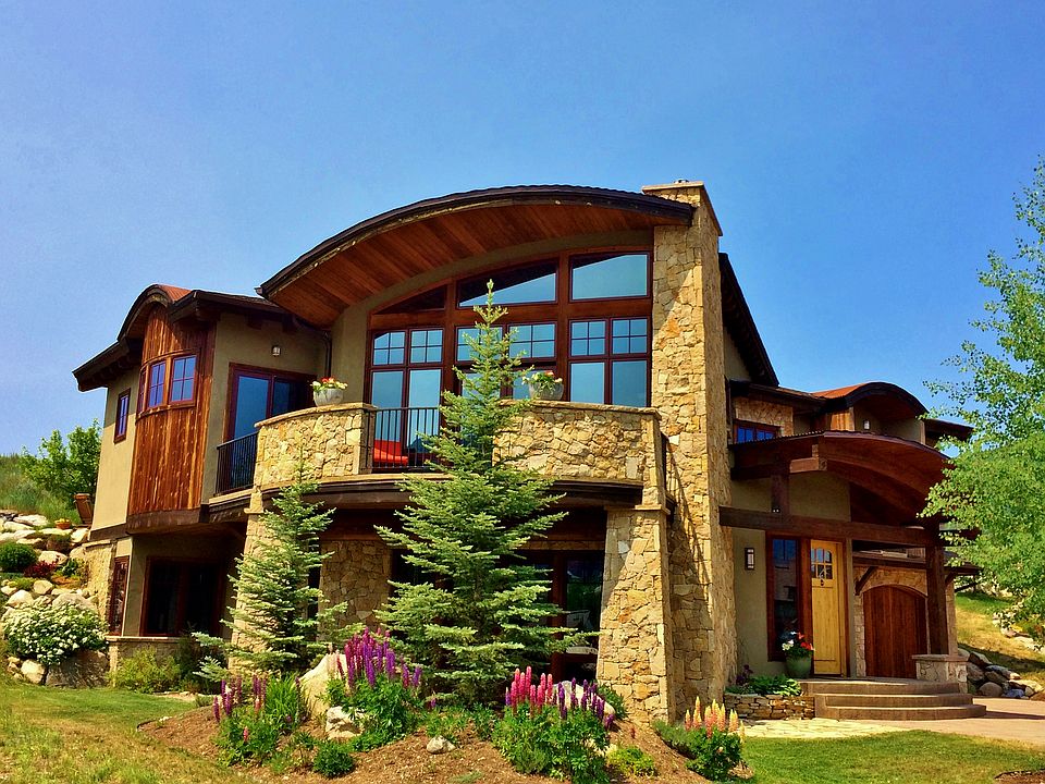1st image of 2065 Trollhaugen Ct