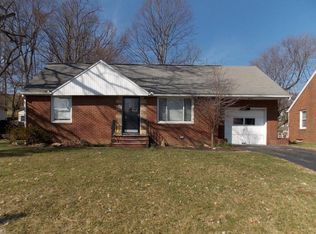 4521 2nd St NW, Canton, OH 44708