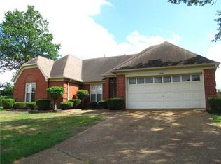 8281 River Creek Cv, Cordova, TN 38016