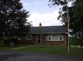 305 Purdue St, Waynesboro, VA 22980