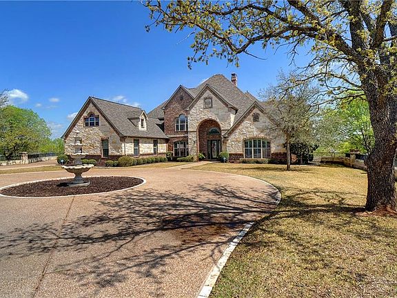 2nd image of 826 Cimmarron Bay Dr