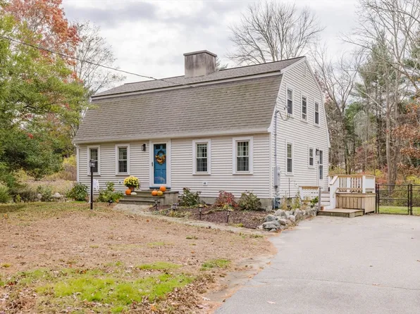 26 Short St, South Easton, MA 02375