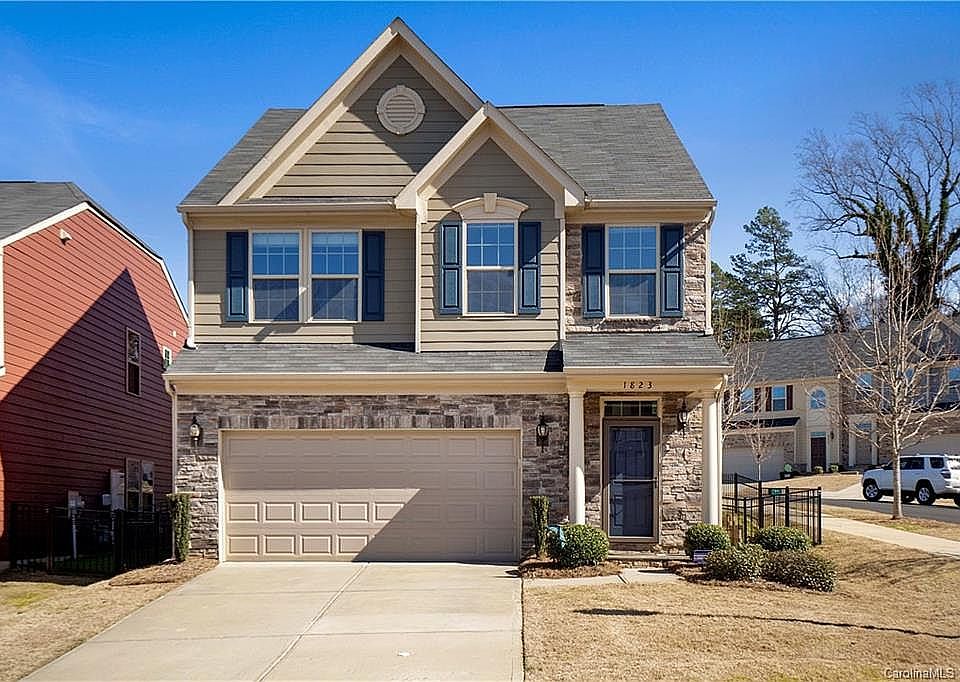 1st image of 1823 Fleetwood Dr