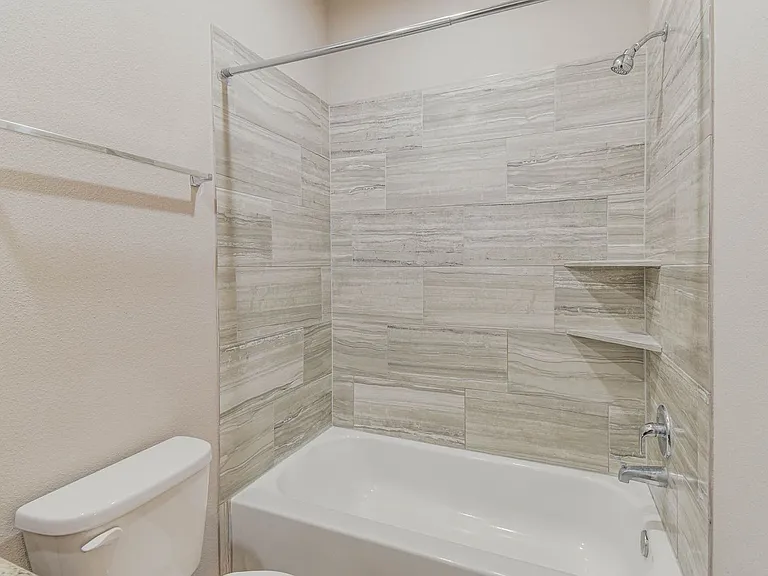 15627 Sycamore Dr — Photo 12