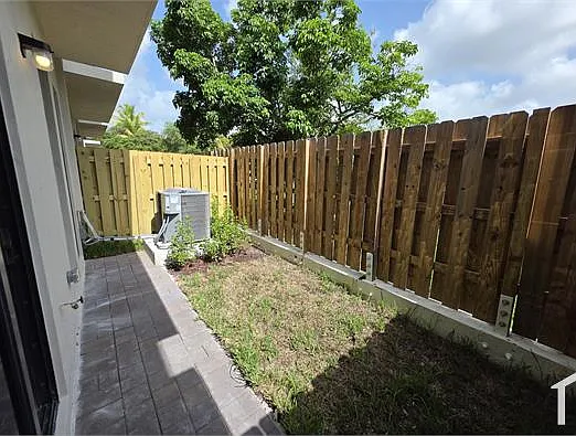 13847 SW 261st St — Photo 5