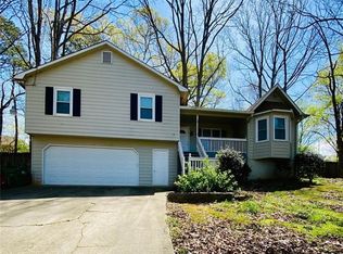 129 Southfork Dr, Woodstock, GA 30189