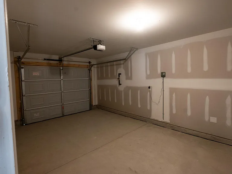 348 Braemar Dr — Photo 6