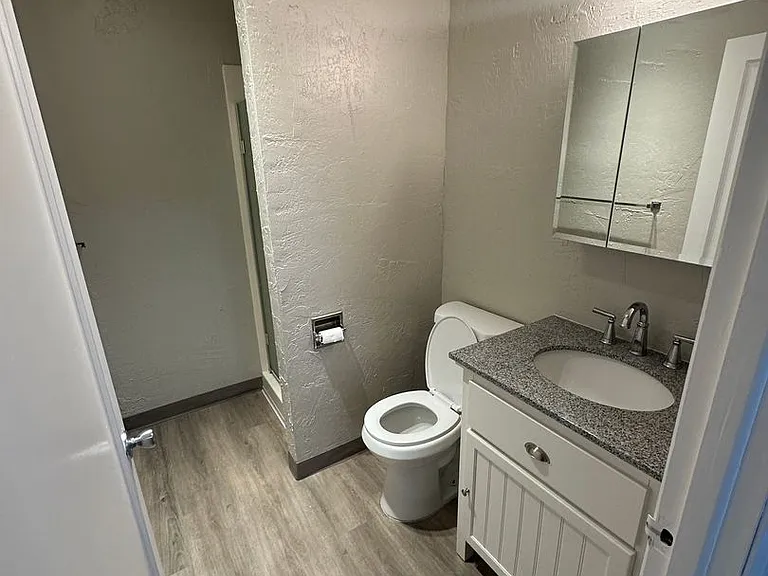 3007 NW Harrison Blvd #3 — Photo 9
