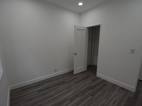 5th image of 111 Peterborough St #5