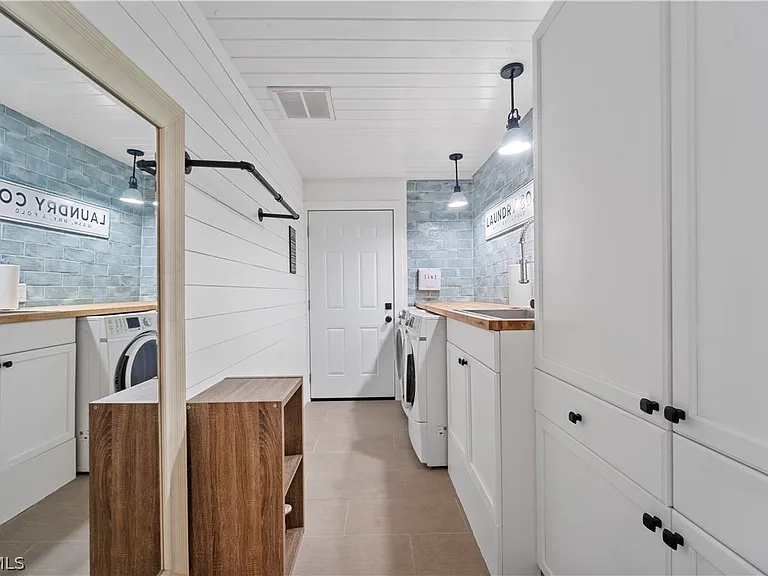 9802 Wildginger Dr — Photo 15