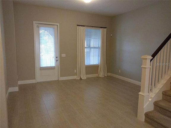 2nd image of 1708 Lobelia Dr