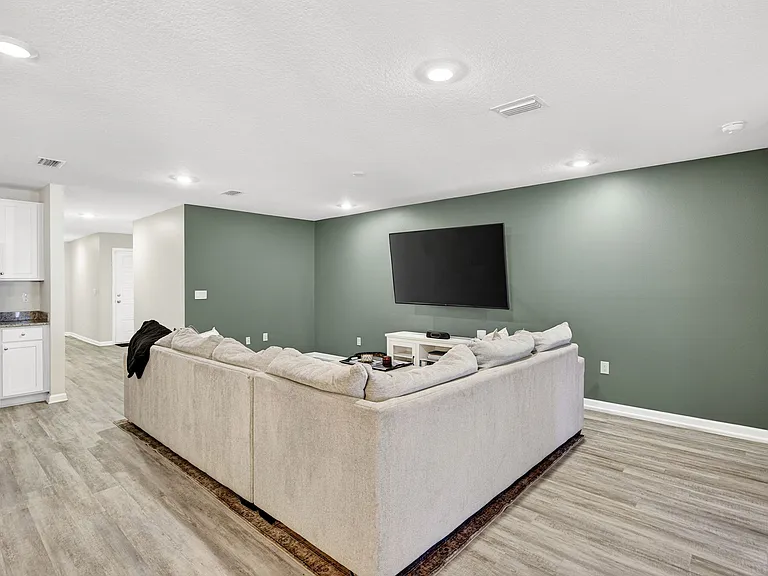 255 Eunola Ln — Photo 11