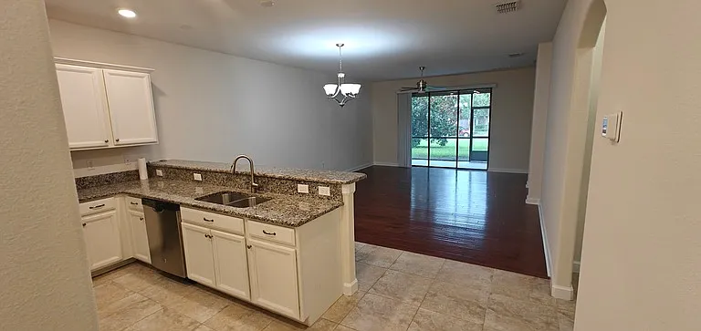 8933 Azalea Sands Ln — Photo 6
