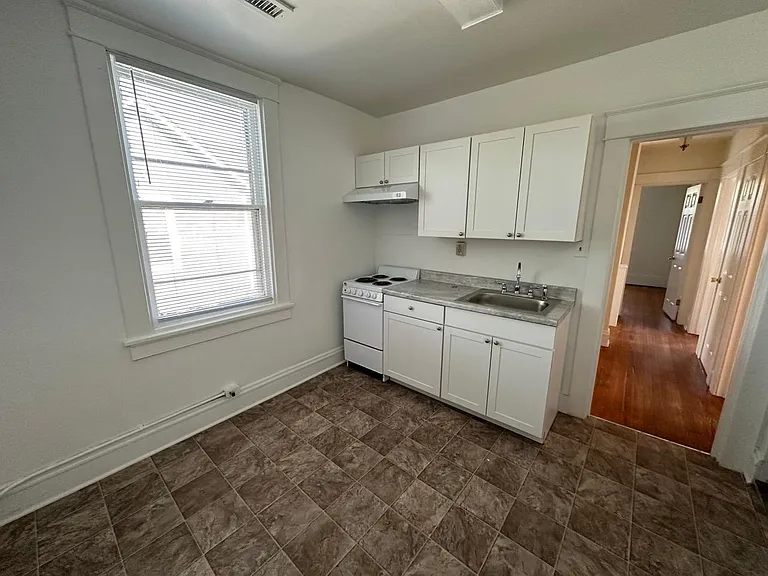 3307 Semmes Ave #2 — Photo 8