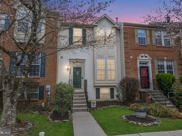 2024 Sumner Dr, Frederick, MD 21702