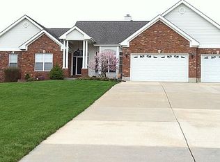 3540 Big Bear Ct, Wentzville, MO 63385