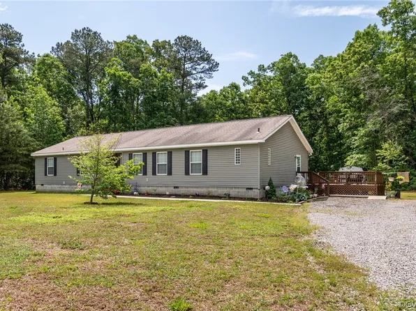 10356 Lamore Dr, Disputanta, VA 23842