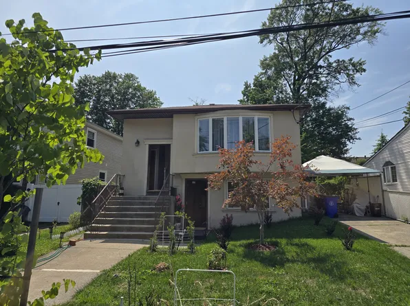 3770 Richmond Ave #A, Staten Island, NY 10312