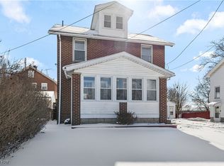 165 Smithsonian St, Girard, OH