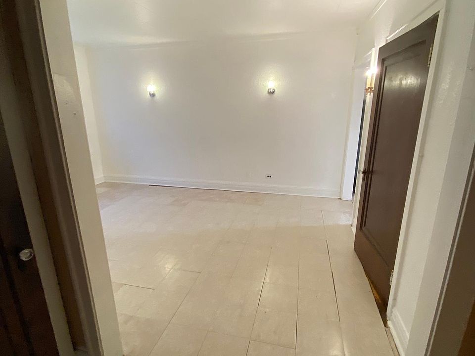 1st image of 2718 N Long Ave #1