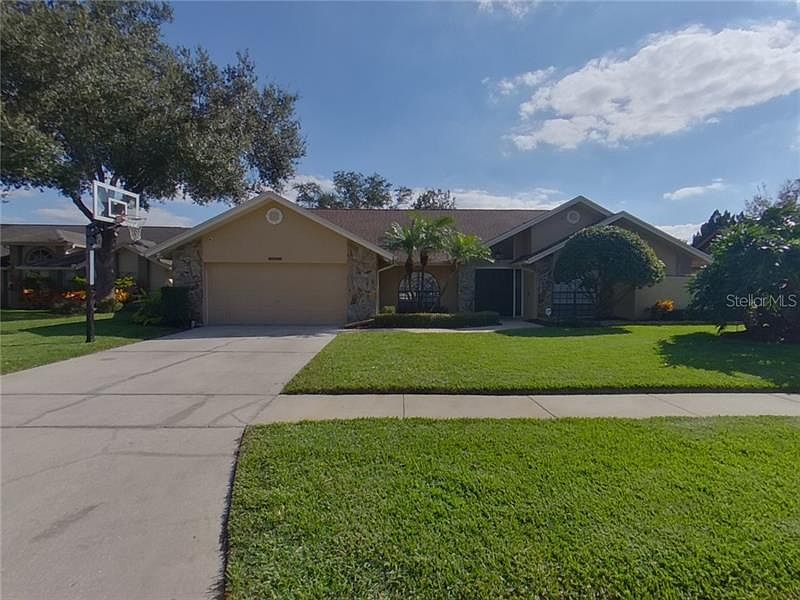 1st image of 16513 Norwood Dr