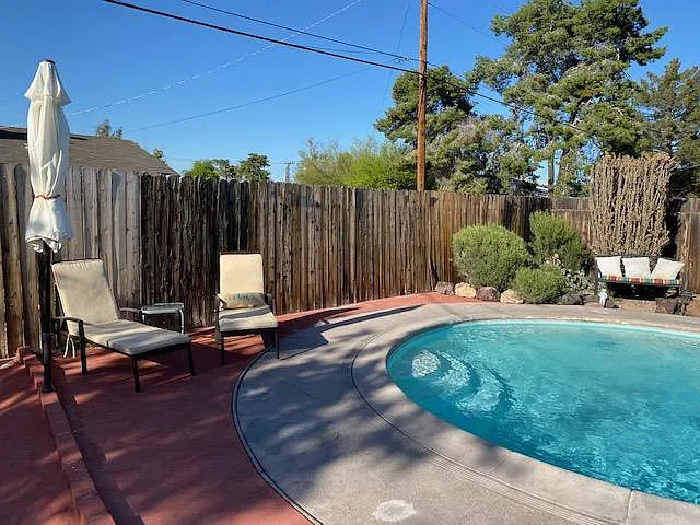 8646 E Wilshire Dr — Photo 4