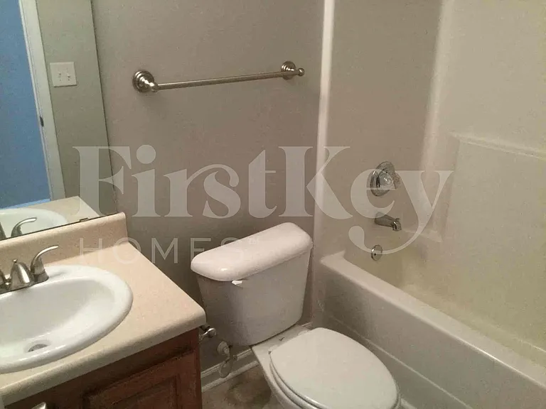 3844 Hadley Rd — Photo 8