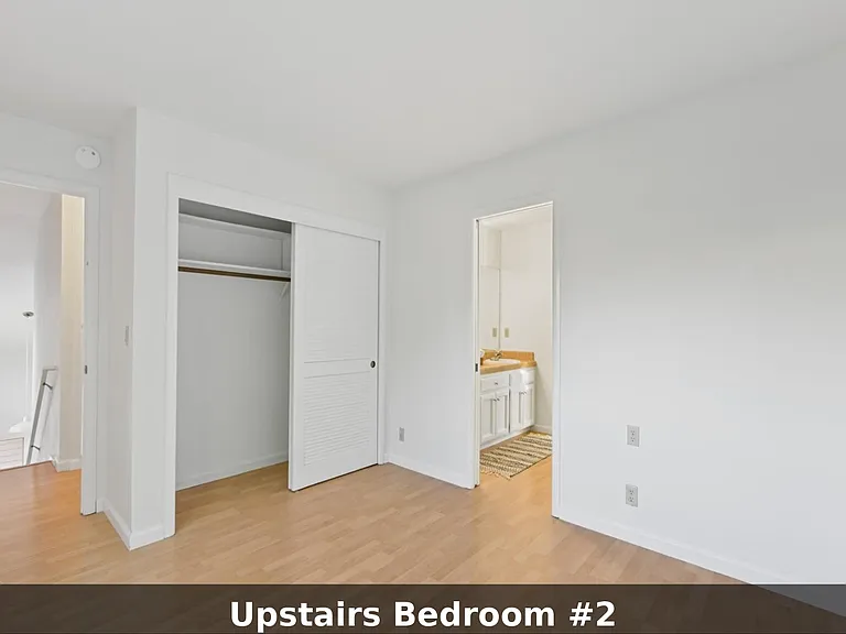 325 E 8th St #5 — Photo 26
