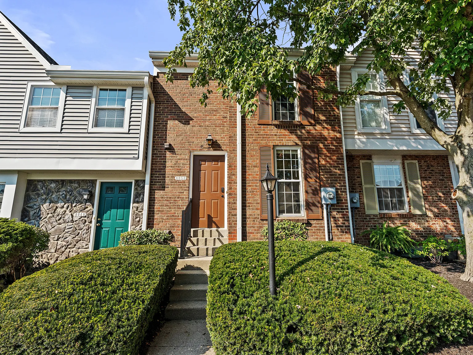 2 bed, 1480 sqft, $2,300 — Photo 2
