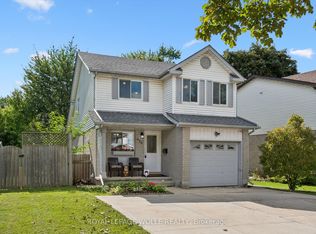 616 Westheights Dr, Kitchener, ON N2N2Z2