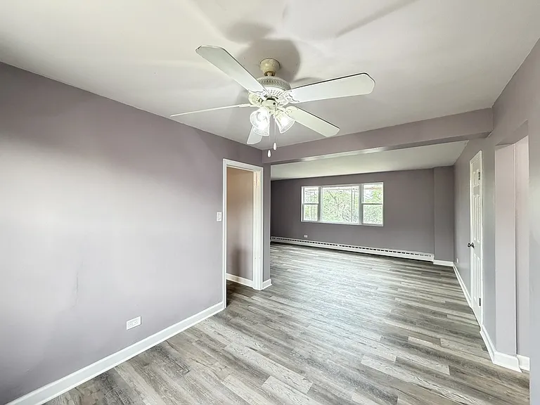 2057 E 72nd St #4 — Photo 12