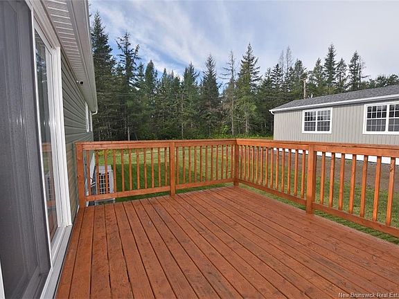 2nd image of 21 Luanne Dr