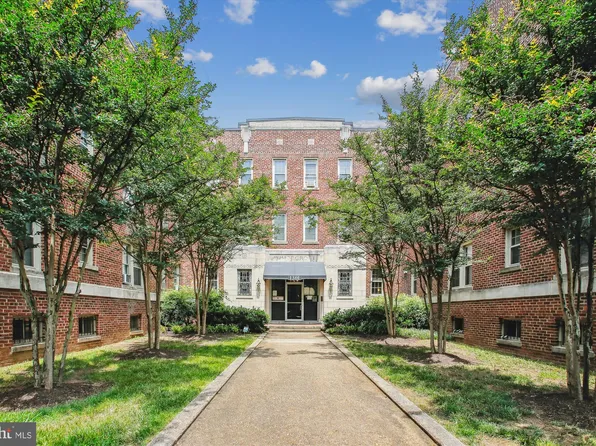 1301 Longfellow St NW APT 104, Washington, DC 20011