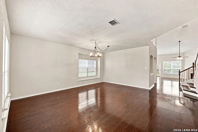 23043 Airedale Ln — Photo 5
