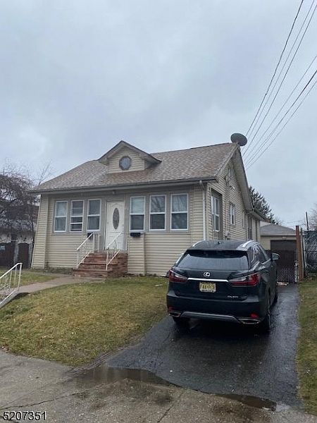 87 Burlington Ave, Paterson, NJ 07502 | Zillow