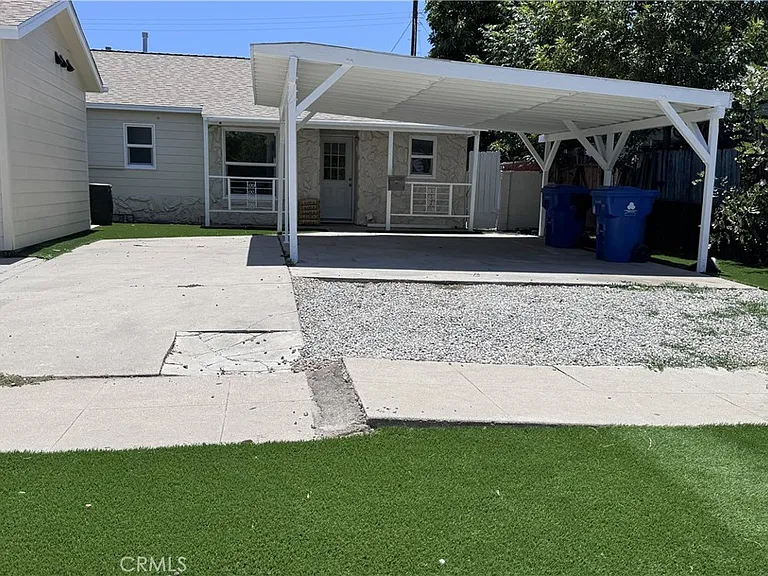 17738 Lanark St — Photo 1