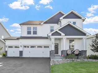 1109 Siesta Dr, Woodbury, MN 55129