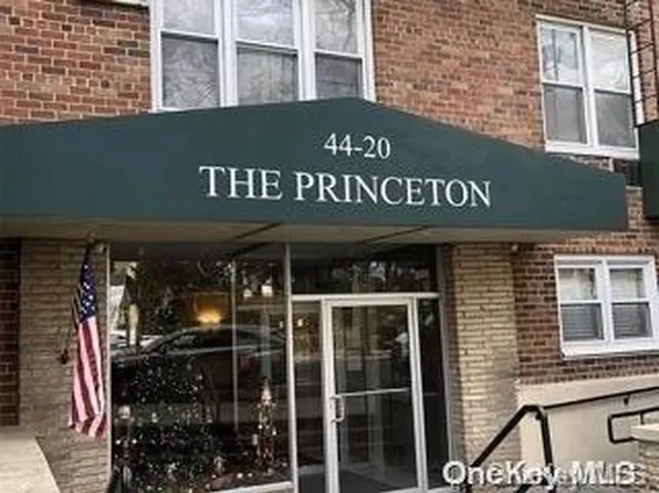 (undisclosed Address), Douglaston, NY 11363