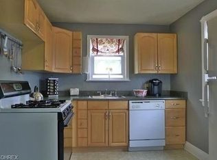 1059 S Belvoir Blvd, South Euclid, OH 44121