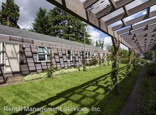 6848 NE Going St, Portland, OR 97218