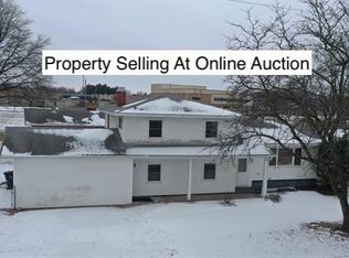 800 E Taylor St, Prairie Du Chien, WI 53821