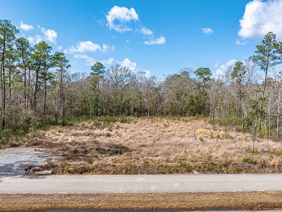 1st image of S Country Wood Dr Lot 16