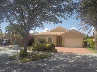 8819 NW 169th Ter, Miami Lakes, FL 33018