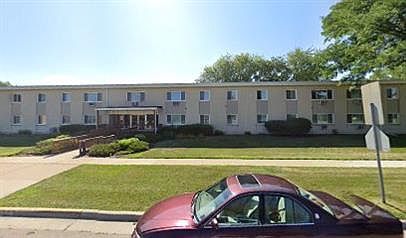 1st image of 20 S Pontiac Dr #10761872