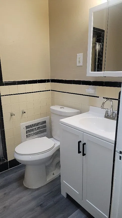 2 bed, 1100 sqft, $1,500 — Photo 3