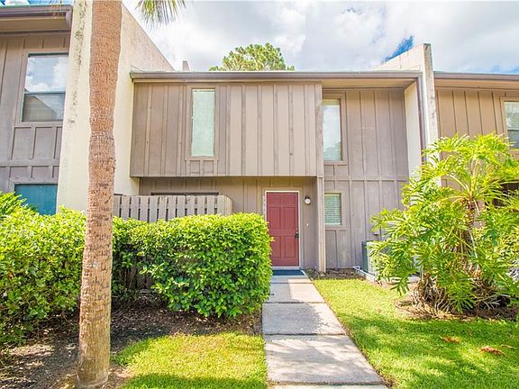 4th image of 5303 Jasmine Creek Ln #1404