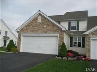 263 Park Ridge Dr, Easton, PA 18040