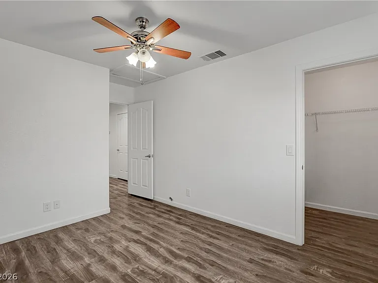 3557 Sedwick Dr — Photo 45